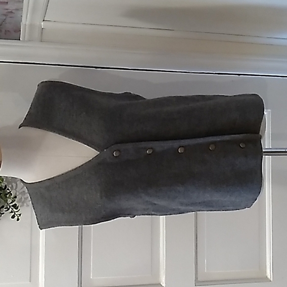 Lisa International medium gray boiled wool vest - Picture 1 of 3